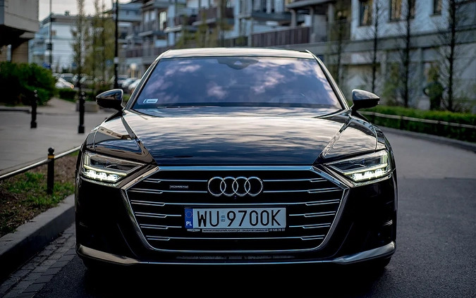 Audi A8 cena 220000 przebieg: 148000, rok produkcji 2018 z Warszawa małe 211